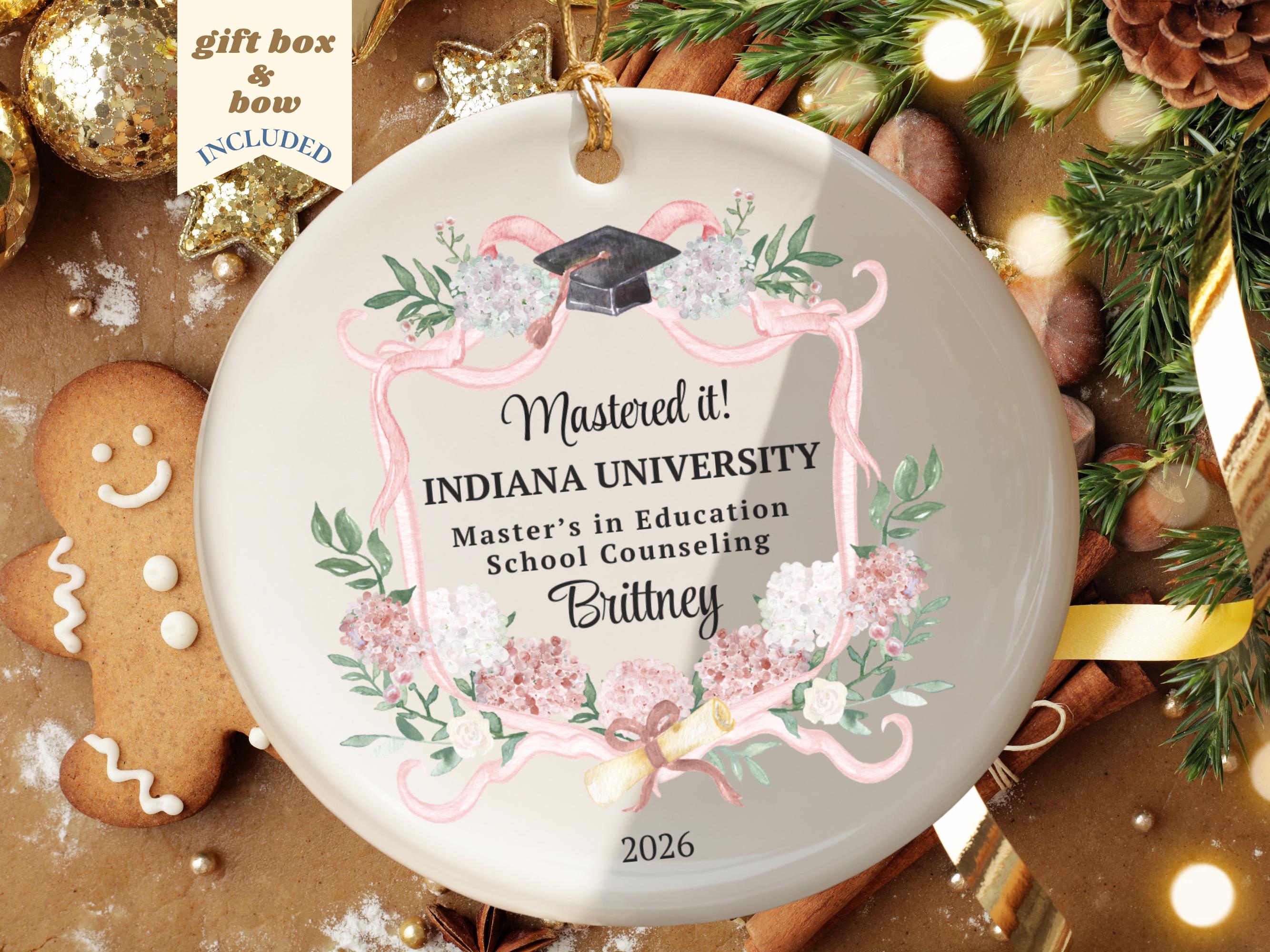 Mastered It Ornament Personalized Masters Degree Graduation Gift 2027 2027 Custom MBA Keepsake Gifts for Him Her Custom College Gift Ideas